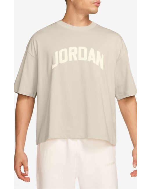 Nike Natural Flight Essentials Boxy Fit Graphic T-Shirt for men