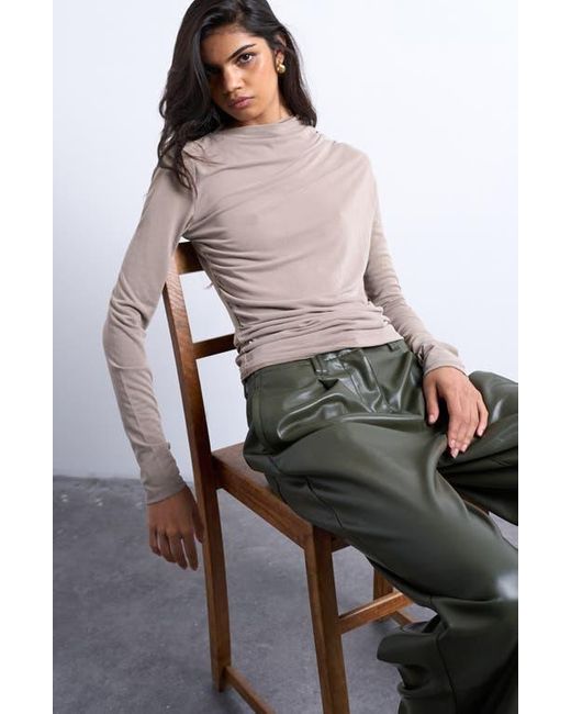 TOPSHOP Gray Ruched Long Sleeve Top