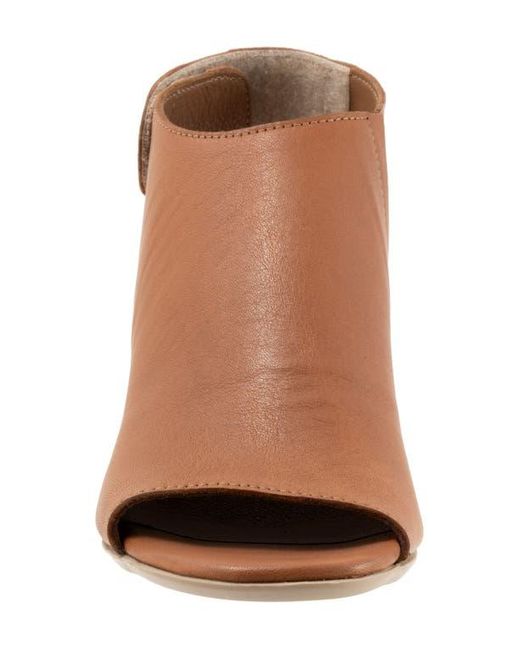 BUENO Brown Rachel Block Heel Sandal