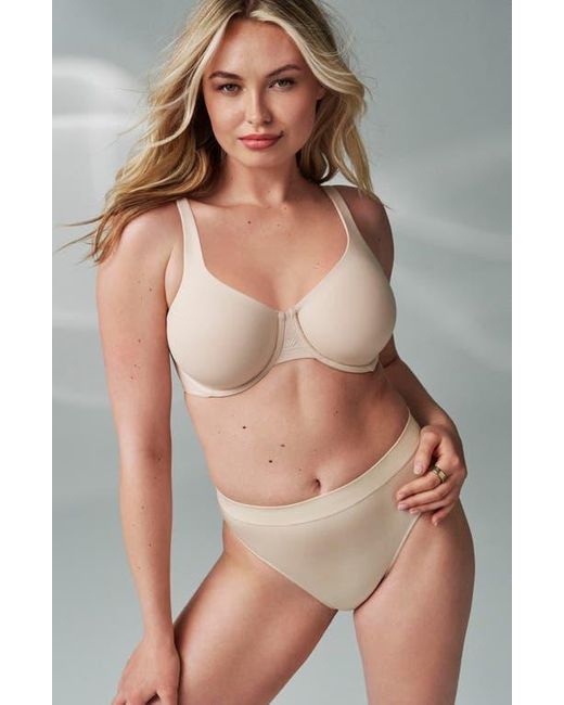 Wacoal Natural Ever Flexing Underwire Bra