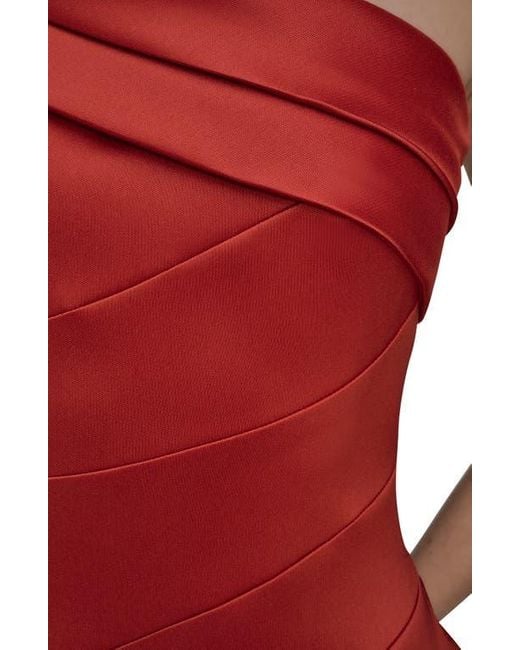 Donna Karan Red Pleated One-Shoulder Gown