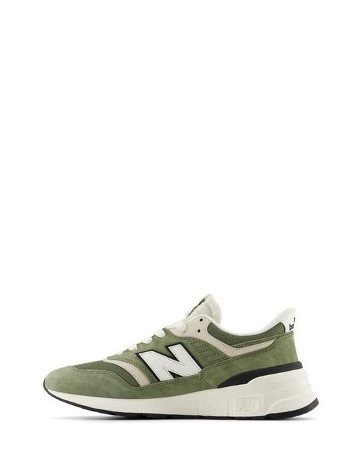 New Balance Green Gender Inclusive 997R Sneaker
