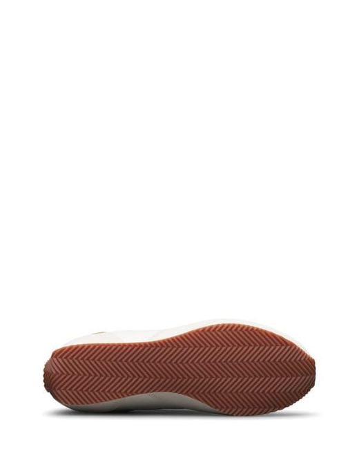 Wolf & Shepherd White Pacer Lite Sneaker