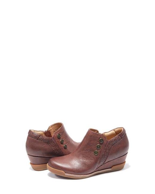 HALSA FOOTWEAR Brown Devina Wedge Bootie