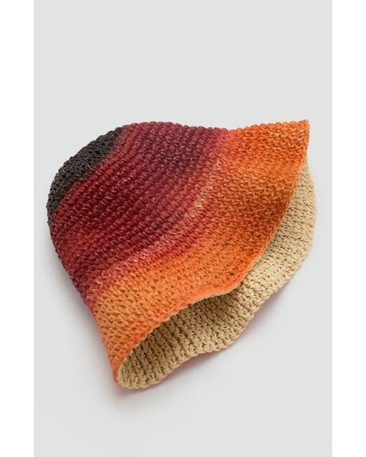 Mango Red Gradient Bucket Hat