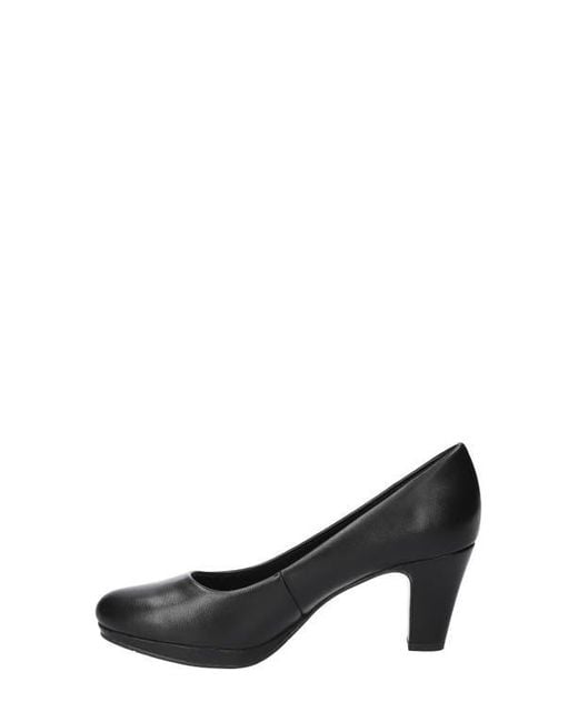 Easy Street Black Amber Pump
