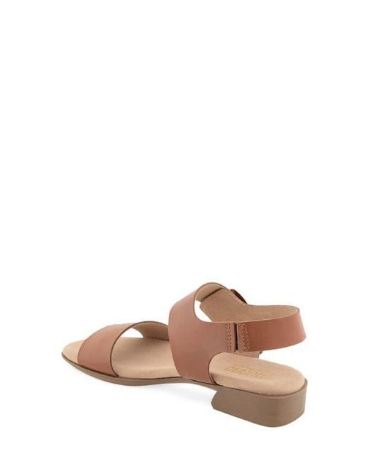 Munro Pink Cleo Sandal
