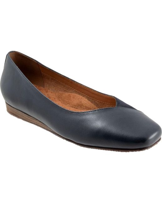 Softwalk® Blue Vina Leather Flat
