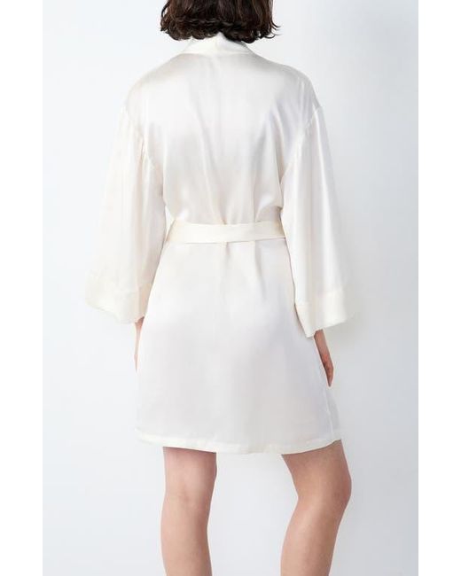 Etam White Pearly Deshabille Silk Robe