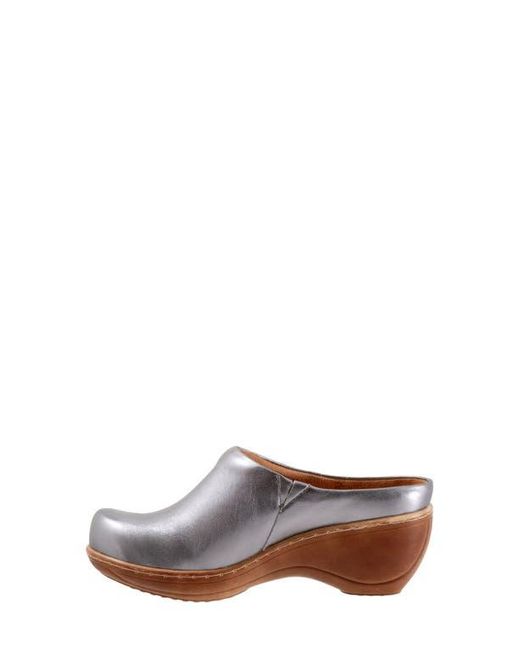 Softwalk® White Madison Clog