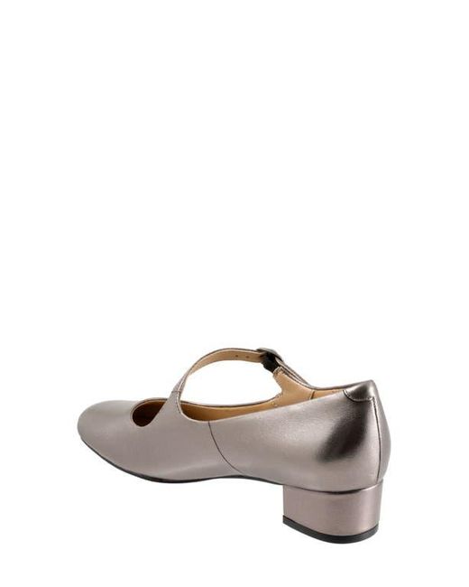 Trotters Multicolor Desna Pump