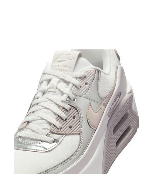 Nike Metallic Air Max 90 Lv8 Platform Sneaker