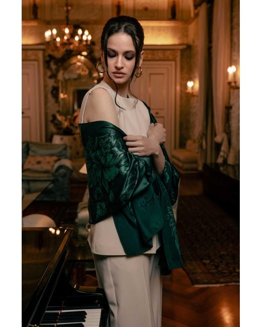 Elizabetta Green Isabella