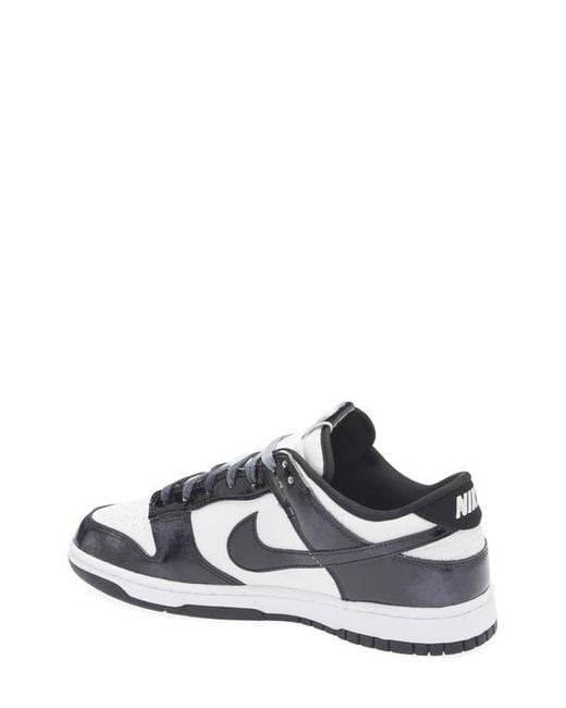 Nike Blue Dunk Low Se Basketball Sneaker for men