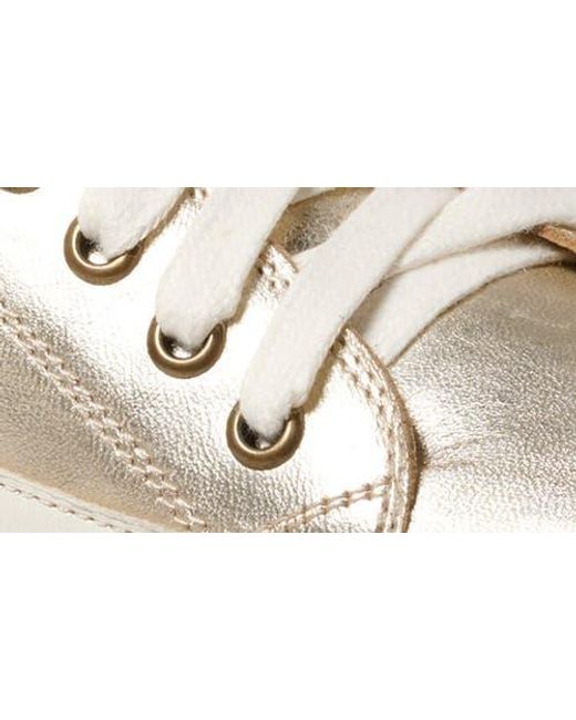 Beek White Sandpiper Sneaker