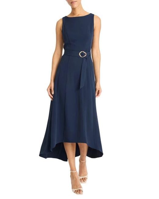 Abito lungo floreale con scollo a V profondo, stile vintage anni