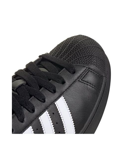 Adidas Black Superstar Sneaker