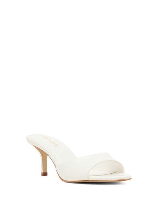 Steve Madden White Kendrix Sandal