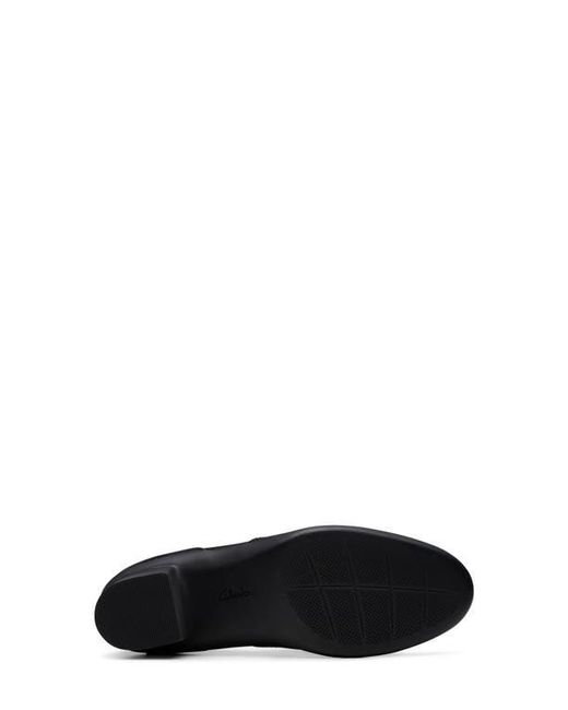 Clarks Black Shaya Tess Pump