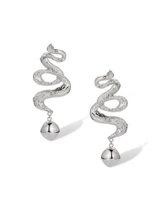 Retro Chic Metallic Wave Earrings