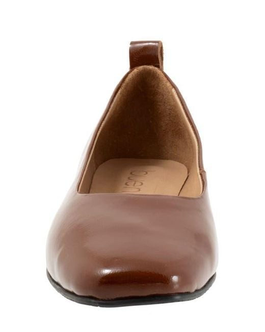 BUENO Brown Elizabeth Flat