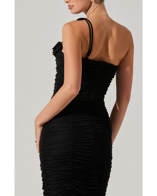 Astr Black Corsage Ruched Body-con Dress