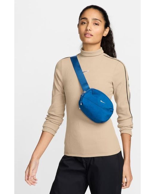 Nike Aura Belt Bag in Blue Lyst