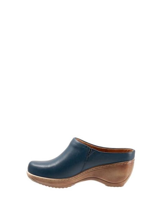Softwalk® Blue Madison Clog