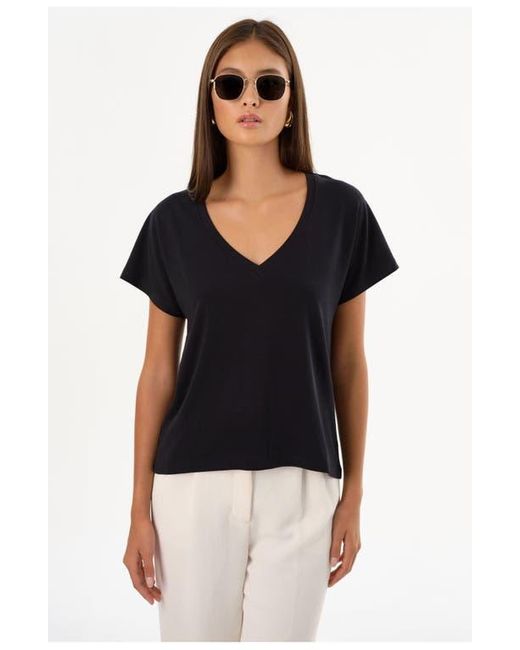 Lamarque Black Nerea