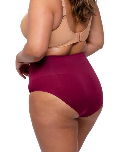Underoutfit Red Smoothing