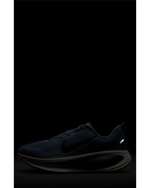 Nike Blue Vomero 18 Running Shoe for men