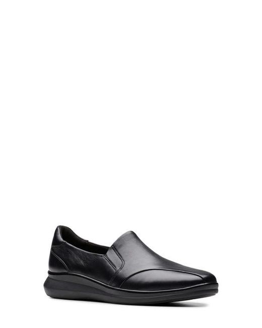 Clarks Black Lynelle Wedge Flat
