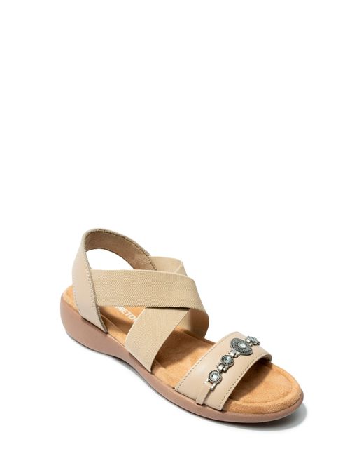 Minnetonka Natural Brida Sandal