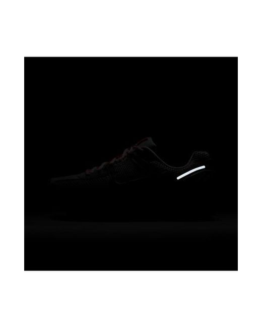 Nike White Zoom Vomero 5 Sneaker