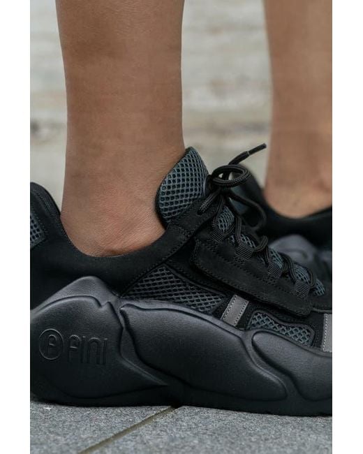 Fini Black Desiderata V2 Sneaker