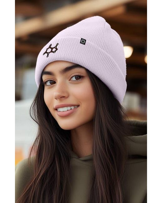 Alix White Molecule Beanie for men