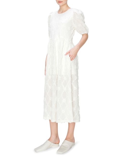 MELLODAY White Textured Jacquard Puff Sleeve Midi Dress