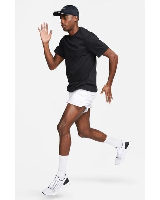 Nike Black Primary Training Dri-Fit Short Sleeve T-Shirt for men