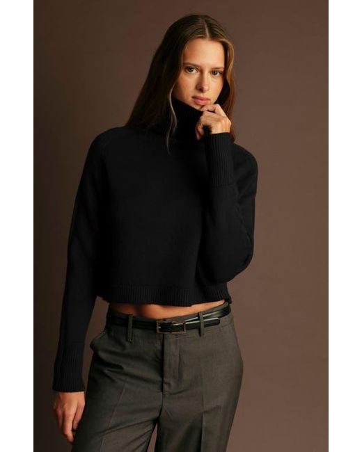 DELUC Black Pugliese Crop Turtleneck Sweater