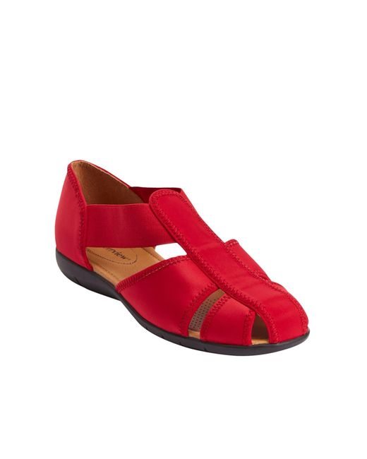 Comfortview Red The Cheryl Stretch Neoprene Flat