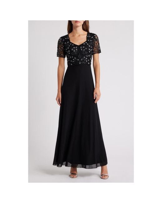Pisarro Nights Beaded Bodice Short Sleeve Gown in Black Lyst
