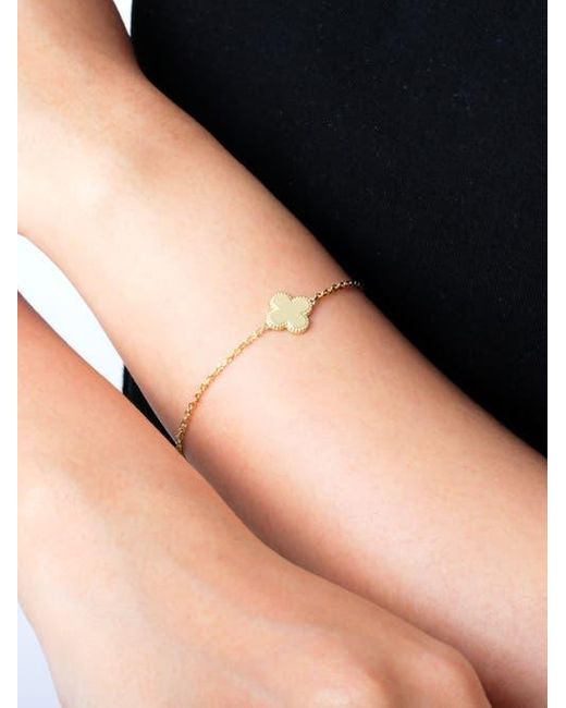 DEVATA Metallic Clover Charm Chain Bracelet