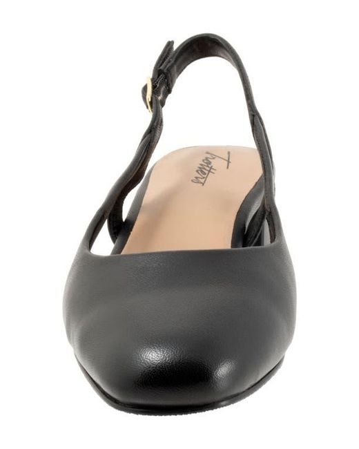 Trotters Black Dottie Slingback Pump