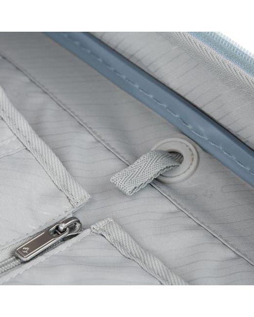 Samsonite Blue Elevation Plus Large Spinner
