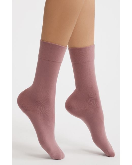 Hue Pink Ultrasmooth Socks
