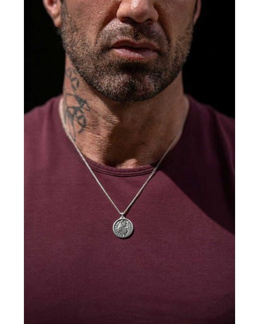 Vincero White Spartan Pendant Necklace for men