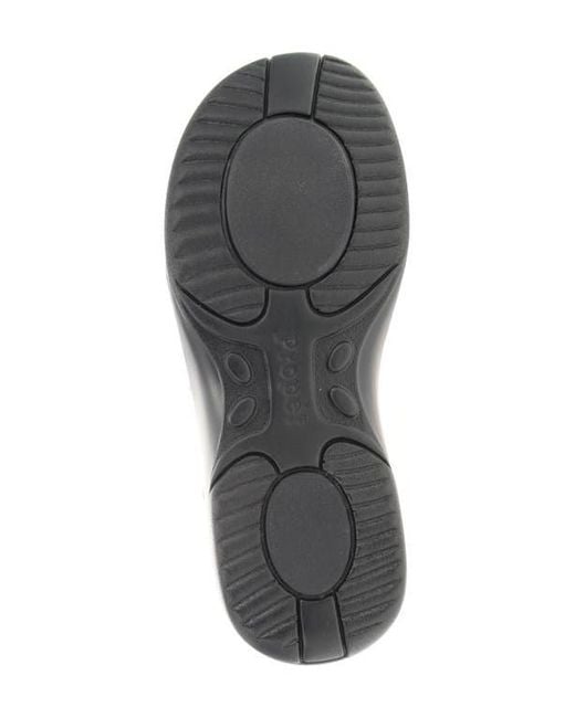 Propet Brown Golda Flat