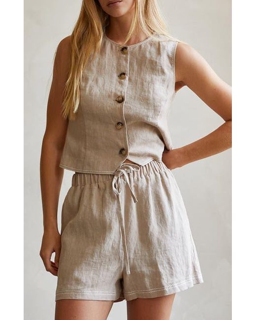 Crescent Natural Contrast Stitch Linen Shorts