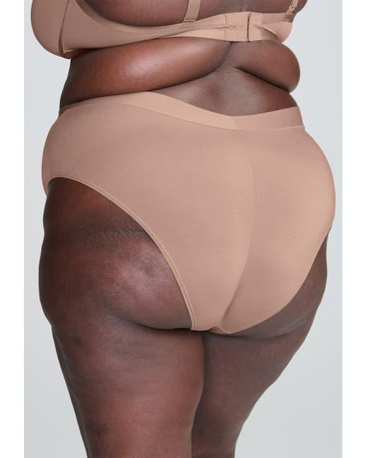 CUUP White The Highwaist