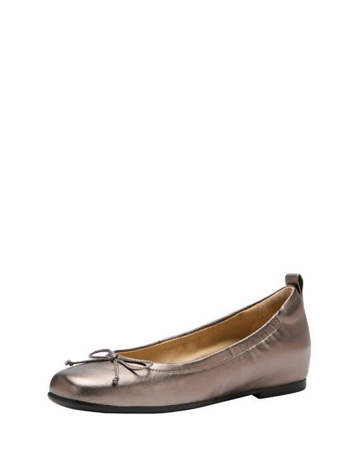 ABEO White Cadence Bow Ballet Flat